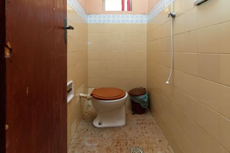 Casa à venda com 182m², 3 quartos e 2 vagasBanheiro de serviço