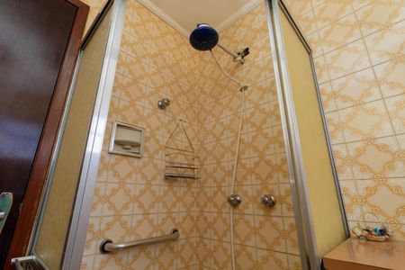 Casa à venda com 182m², 3 quartos e 2 vagasBanheiro