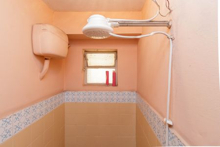 Casa à venda com 182m², 3 quartos e 2 vagasBanheiro de serviço