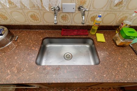 Casa à venda com 182m², 3 quartos e 2 vagasCozinha - Torneira