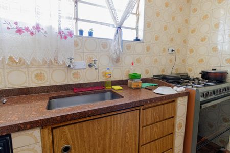 Casa à venda com 182m², 3 quartos e 2 vagasCozinha