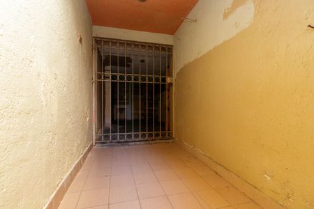 Casa à venda com 182m², 3 quartos e 2 vagasAcesso ao porão