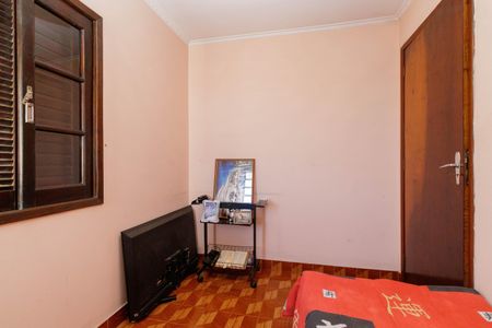 Casa à venda com 182m², 3 quartos e 2 vagasQuarto 2