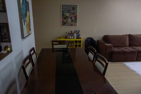 Apartamento à venda com 84m², 3 quartos e 1 vaga Apartamento à venda com 84m², 3 quartos e 1 vagaSala