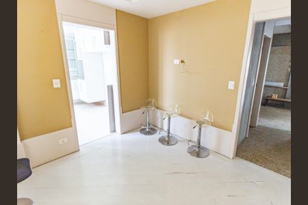 Apartamento à venda com 320m², 4 quartos e 4 vagasCopa