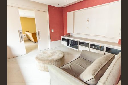 Apartamento à venda com 320m², 4 quartos e 4 vagasSala de TV