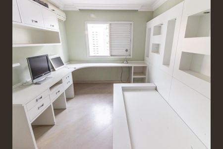 Apartamento à venda com 320m², 4 quartos e 4 vagasSuíte 1