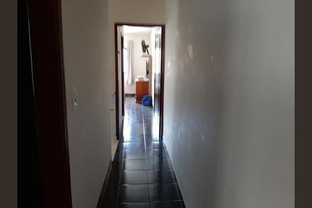 Casa à venda com 108m², 3 quartos e 2 vagas