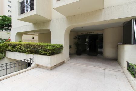 Apartamento à venda com 86m², 3 quartos e 1 vagaEntrada