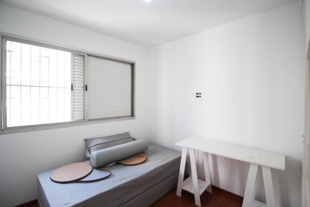 Apartamento à venda com 86m², 3 quartos e 1 vagaQuarto 2