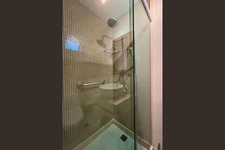 Apartamento à venda com 287m², 4 quartos e 2 vagasBanheiro da Suíte 1