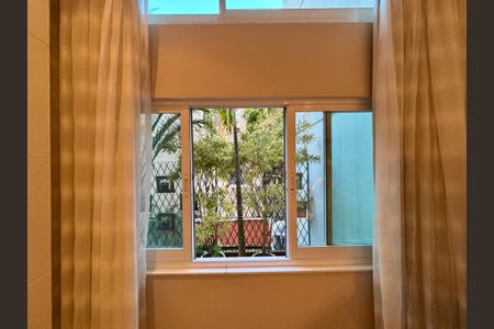 Apartamento à venda com 287m², 4 quartos e 2 vagasVista da Suíte 2