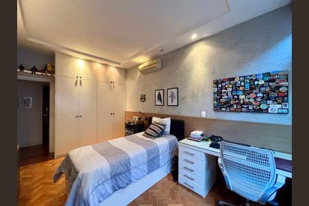Apartamento à venda com 287m², 4 quartos e 2 vagasQuarto 1