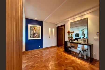 Apartamento à venda com 287m², 4 quartos e 2 vagasSala - hall de entrada