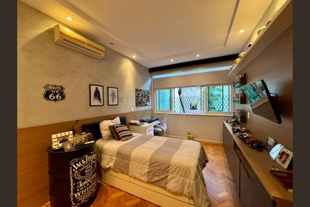 Apartamento à venda com 287m², 4 quartos e 2 vagasQuarto 1