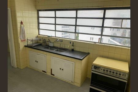 Apartamento à venda com 247m², 4 quartos e 2 vagas