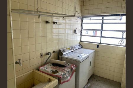 Apartamento à venda com 247m², 4 quartos e 2 vagas