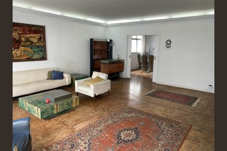 Apartamento à venda com 247m², 4 quartos e 2 vagas