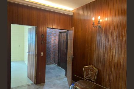 Apartamento à venda com 247m², 4 quartos e 2 vagas