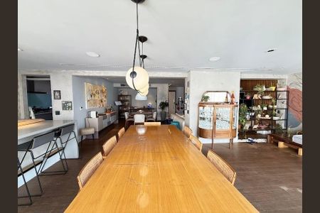 Apartamento à venda com 173m², 3 quartos e 3 vagas