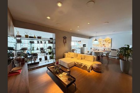 Apartamento à venda com 173m², 3 quartos e 3 vagas