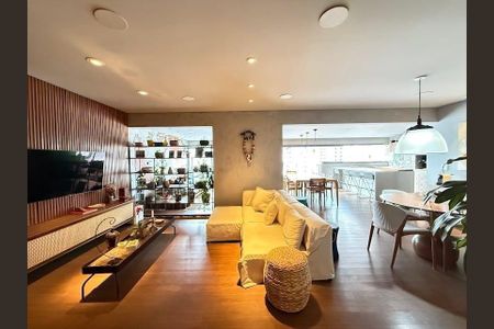 Apartamento à venda com 173m², 3 quartos e 3 vagas