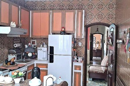 Casa à venda com 147m², 4 quartos e 2 vagas