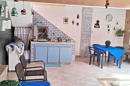 Casa à venda com 147m², 4 quartos e 2 vagas