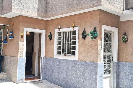 Casa à venda com 147m², 4 quartos e 2 vagas