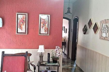 Casa à venda com 147m², 4 quartos e 2 vagas