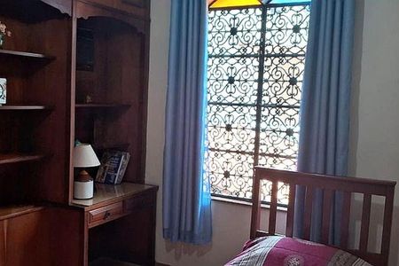 Casa à venda com 147m², 4 quartos e 2 vagas