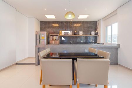 Apartamento à venda com 44m², 2 quartos e 1 vaga