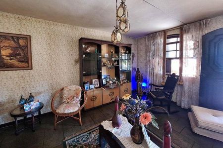 Casa à venda com 3 quartos, 400m² em Itaipu, Niterói