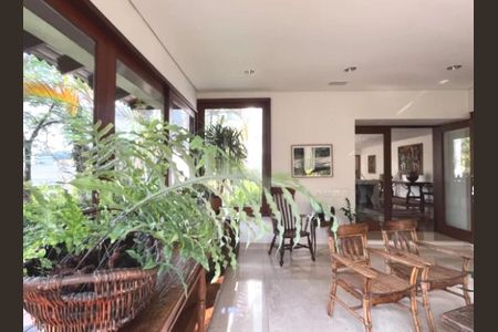 Casa à venda com 1162m², 5 quartos e 12 vagas