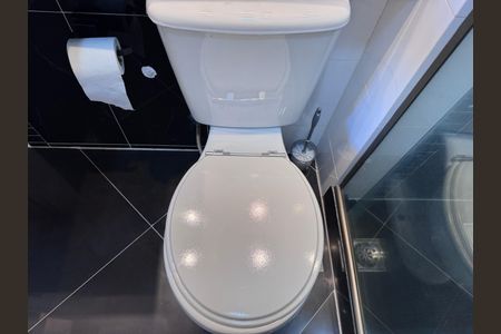 Apartamento à venda com 94m², 3 quartos e 2 vagas Apartamento à venda com 94m², 3 quartos e 2 vagasBanheiro Social