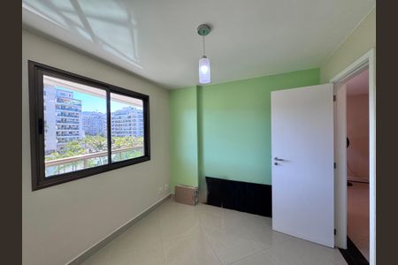 Apartamento à venda com 94m², 3 quartos e 2 vagas Apartamento à venda com 94m², 3 quartos e 2 vagasBanheiro Social