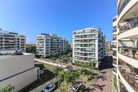 Apartamento à venda com 94m², 3 quartos e 2 vagas Apartamento à venda com 94m², 3 quartos e 2 vagasÁrea comum