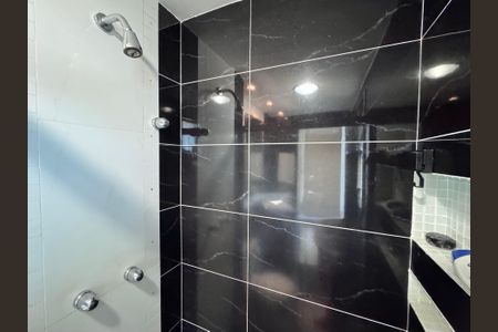 Apartamento à venda com 94m², 3 quartos e 2 vagas Apartamento à venda com 94m², 3 quartos e 2 vagasSuíte - Banheiro