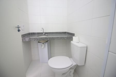 Apartamento para alugar com 55m², 2 quartos e 1 vagaBanheiro da Suíte 2