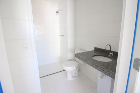 Apartamento para alugar com 55m², 2 quartos e 1 vagaBanheiro da Suíte 1