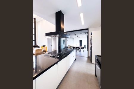 Casa de condomínio à venda com 229m², 3 quartos e 4 vagasFoto 09