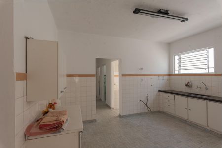 Casa à venda com 350m², 3 quartos e 3 vagasCozinha