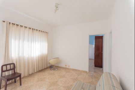 Casa à venda com 350m², 3 quartos e 3 vagasSala
