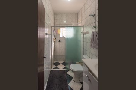 Casa à venda com 350m², 3 quartos e 3 vagasCasa 2- Banheiro