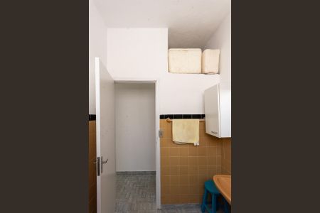 Casa à venda com 350m², 3 quartos e 3 vagasBanheiro 2