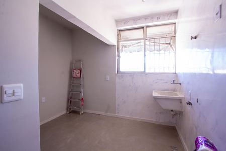 Apartamento à venda com 70m², 2 quartos e 1 vaga Apartamento à venda com 70m², 2 quartos e 1 vagaÁrea de Serviço