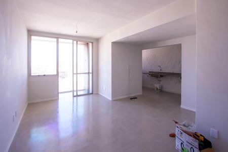 Apartamento à venda com 70m², 2 quartos e 1 vaga Apartamento à venda com 70m², 2 quartos e 1 vagaSala/Cozinha