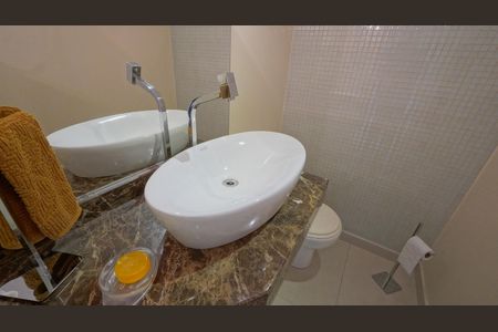 Apartamento à venda com 170m², 3 quartos e 3 vagasLavabo