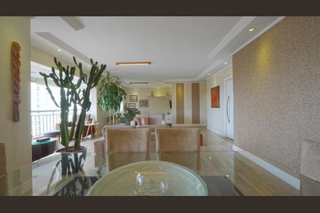 Apartamento à venda com 170m², 3 quartos e 3 vagasSala