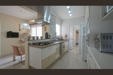 Apartamento à venda com 170m², 3 quartos e 3 vagasCozinha